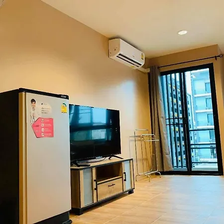 Icon Hostel Bangkok Exterior photo
